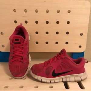 Girls Nike Free 5.0 - Size 13.5
